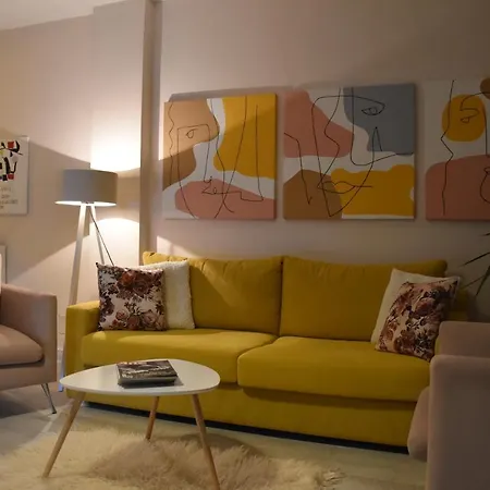 Apartament By The *